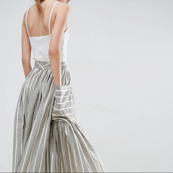 ASOS Midi Skirt with Oversized Pockets - Picture 2 of 4